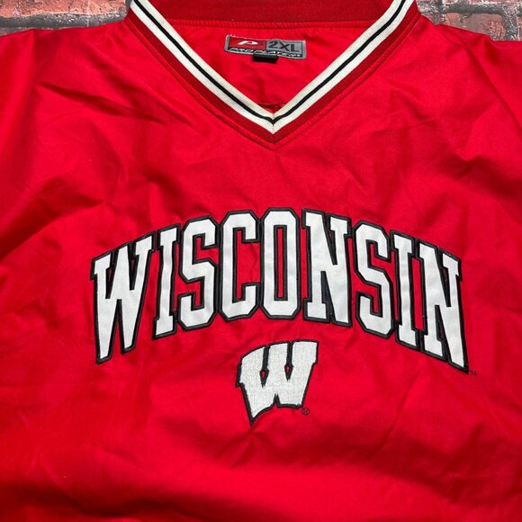 Vintage Wisconsin Badgers Jacket Men's Size 2XL Pro Player Pullover Red Football - Picture 2 of 7